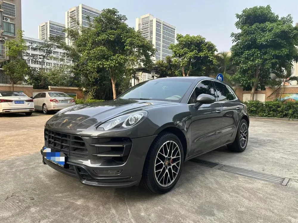 Porsche Macan, 2014
