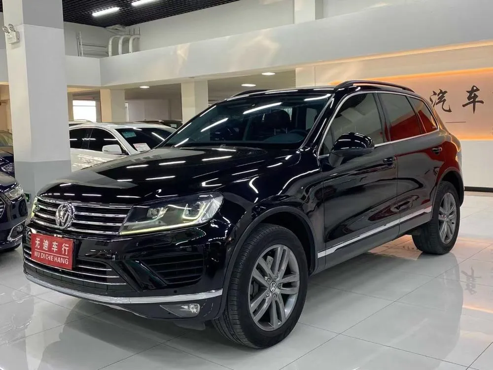 Volkswagen Touareg 3.0TSI Edition, 2016 — фото 1
