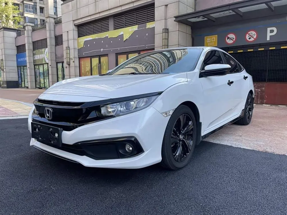 Honda Civic 220TURBO CVT Edition CN6, 2019 — фото 1