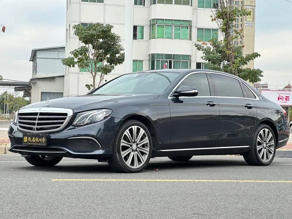 Mercedes-Benz E-Class E 300 L Luxury Version, 2016 — фото 1