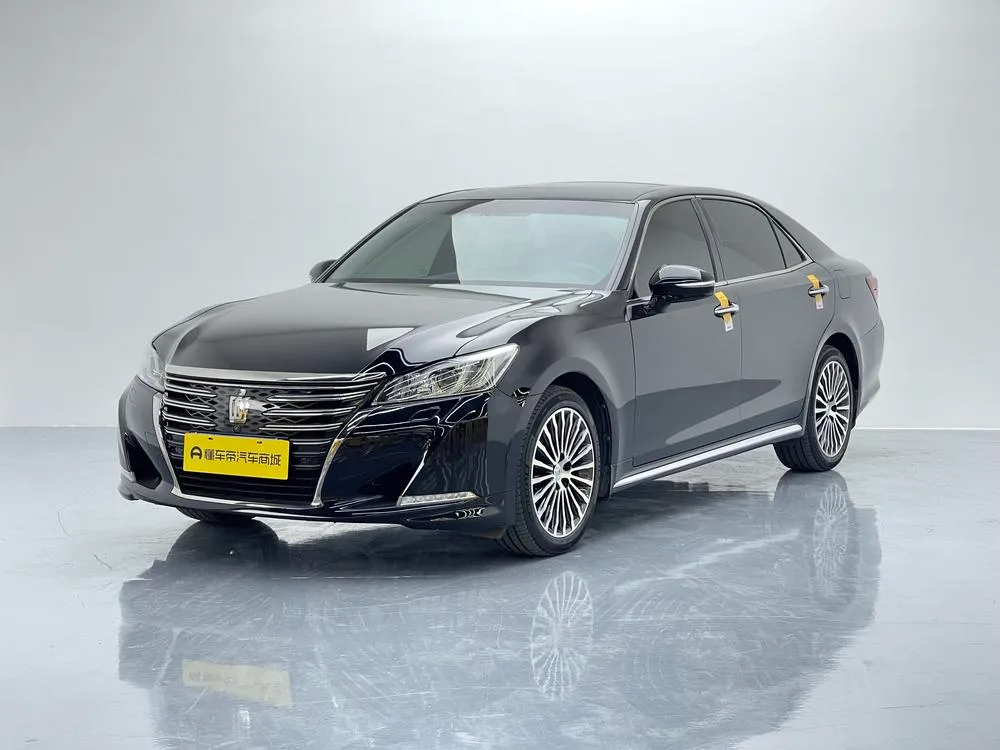 Toyota Crown 2.0T Sport Edition, 2018 — фото 1