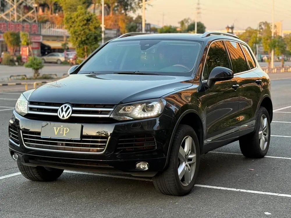 Volkswagen Touareg 3.0TSI X Limited Edition, 2013 — фото 1