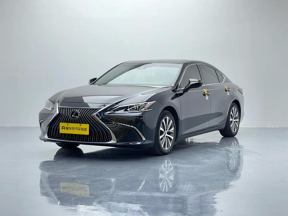 Lexus ES 260 Edition CN6, 2020 — фото 1
