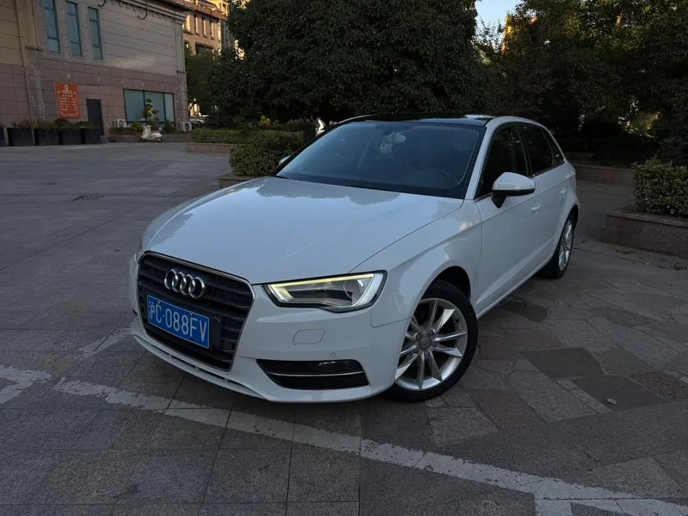 Audi A3 Sportback 35 TFSI Auto Comfort Version, 2014 — фото 1