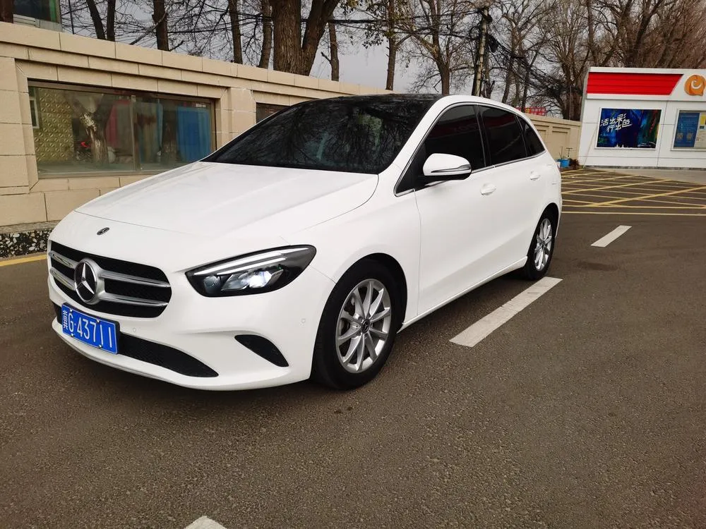Mercedes-Benz B-Class B 200 Fashion Version, 2020 — фото 1