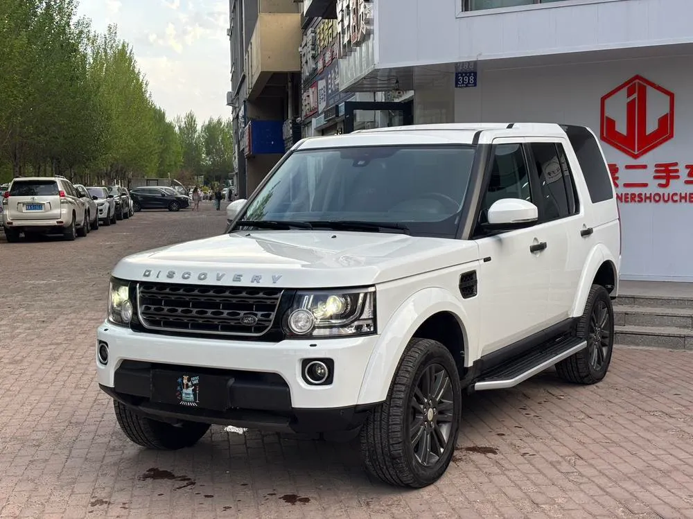 Land Rover Discovery 3.0T Auto 4WD 7 Seater Parallel Import, 2016 — фото 1