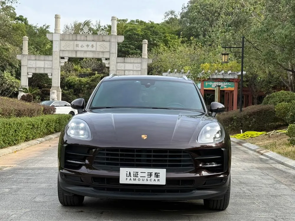 Porsche Macan, 2020
