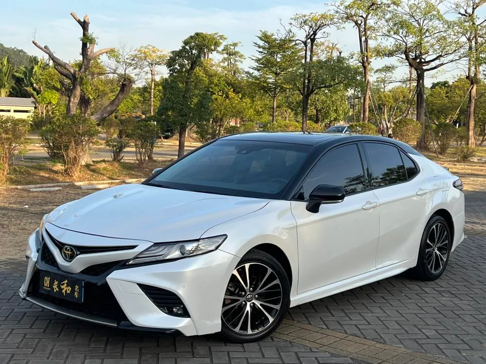 Toyota Camry 2.5S Style Edition CN6, 2019 — фото 1