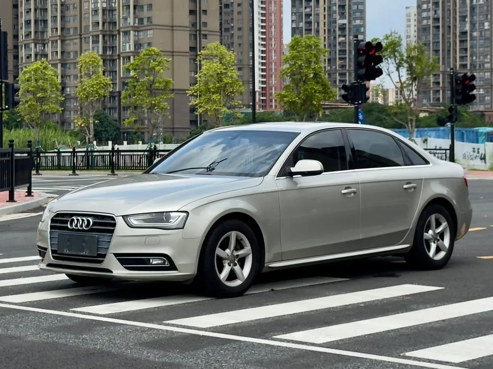 Audi A4L 30 TFSI Edition Auto Comfort Version, 2016 — фото 1