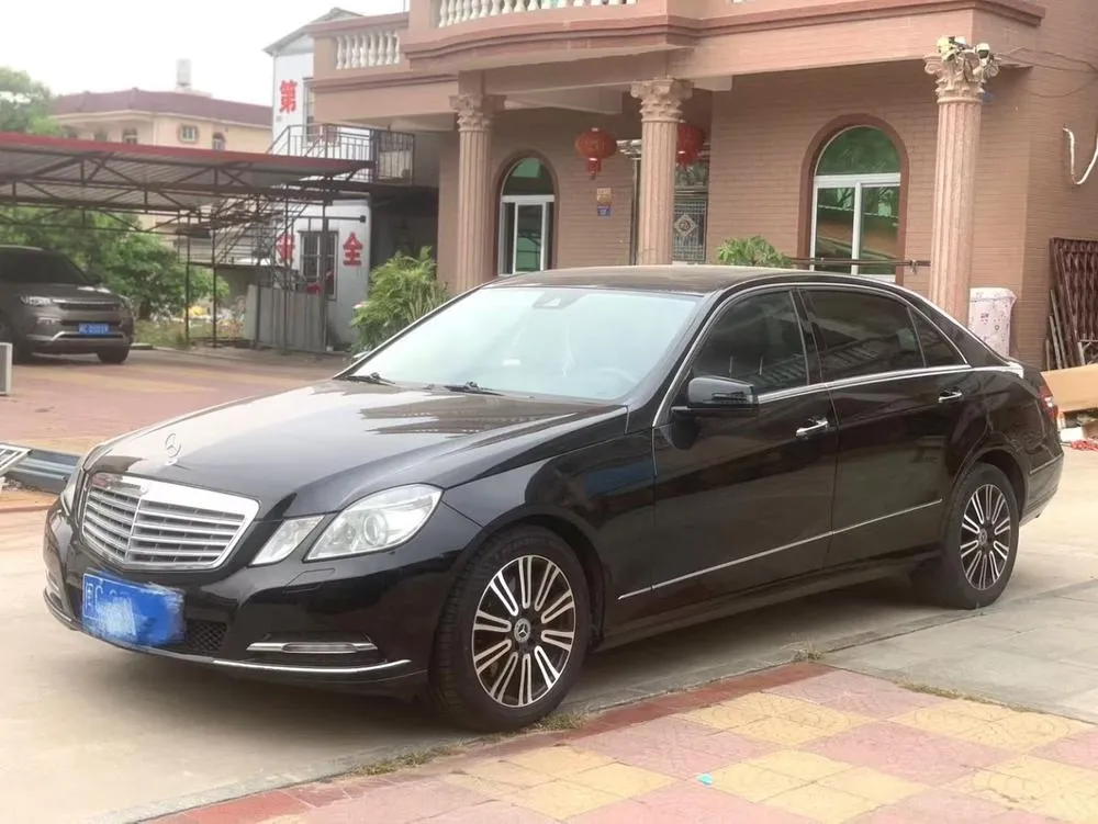 Mercedes-Benz E-Class E 300 L Version, 2012 — фото 1