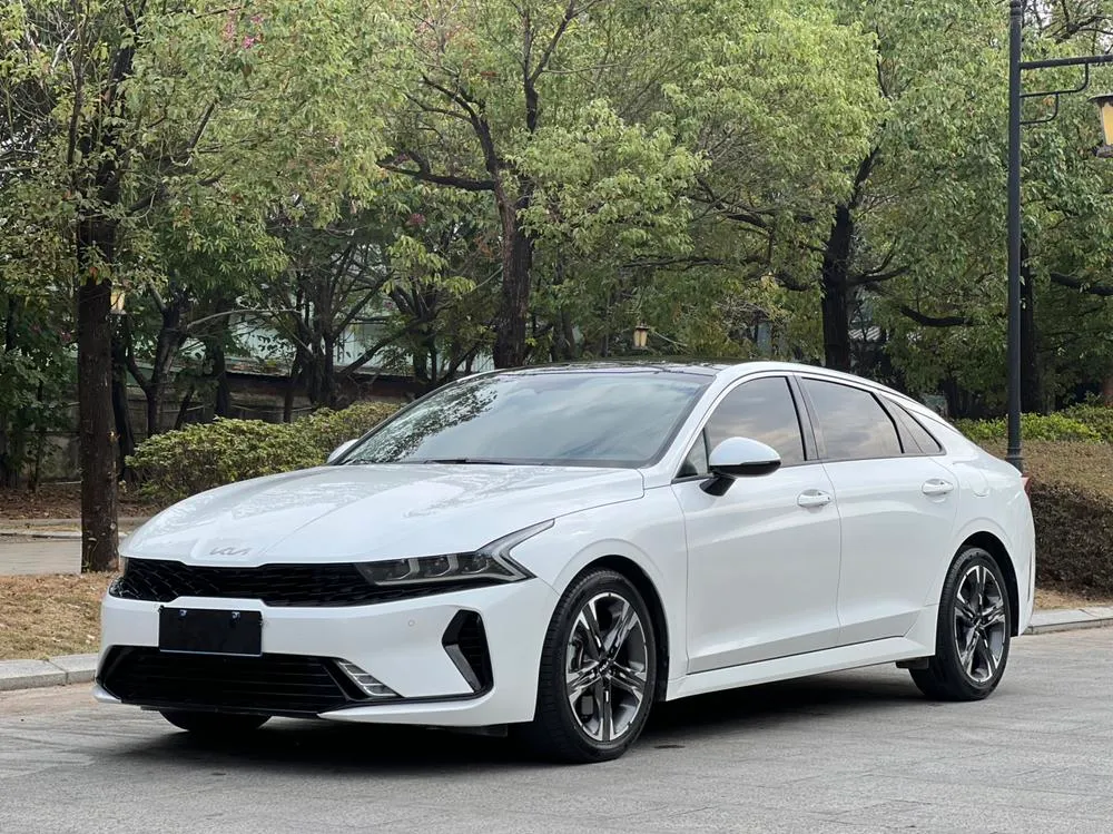 Kia K5, 2021