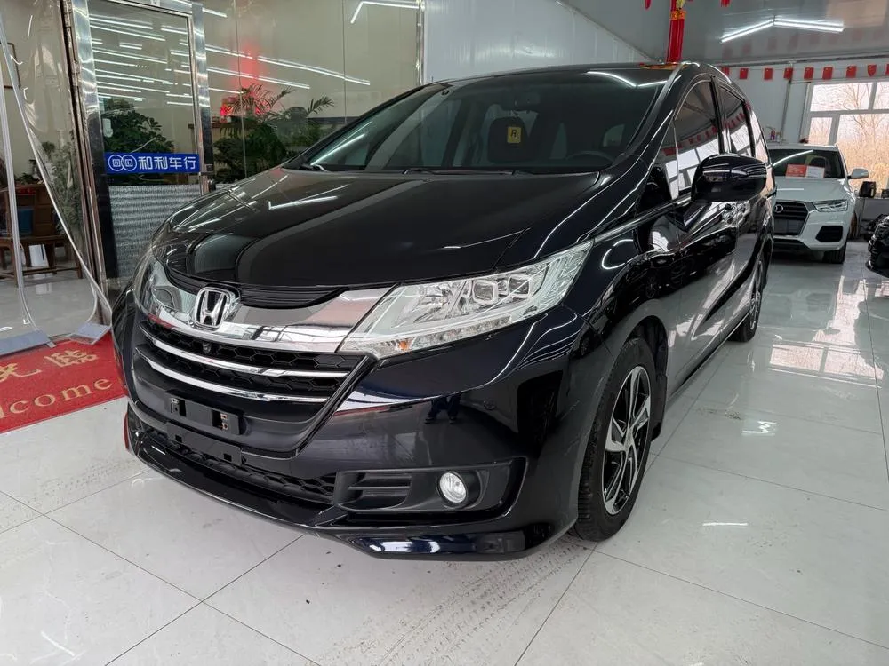 Honda Odyssey 2.4L Prestige Edition, 2015 — фото 1
