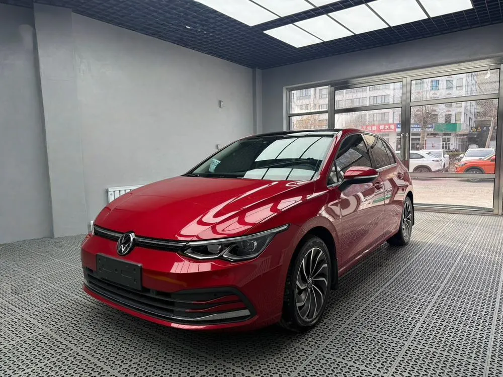 Volkswagen Golf, 2021