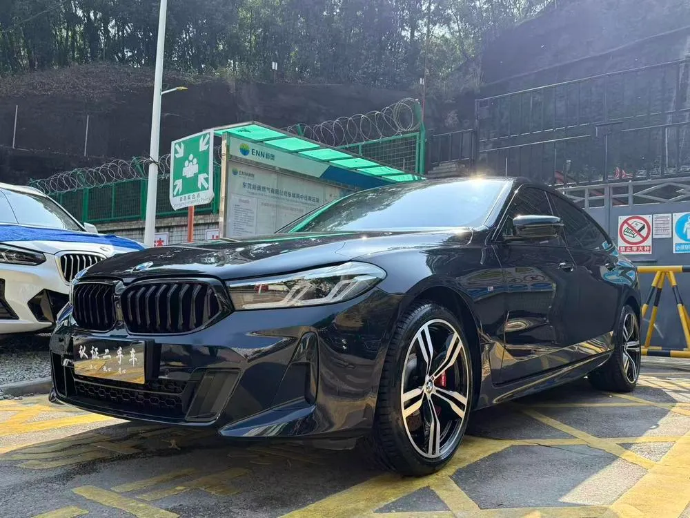 BMW 6-Series GT, 2022