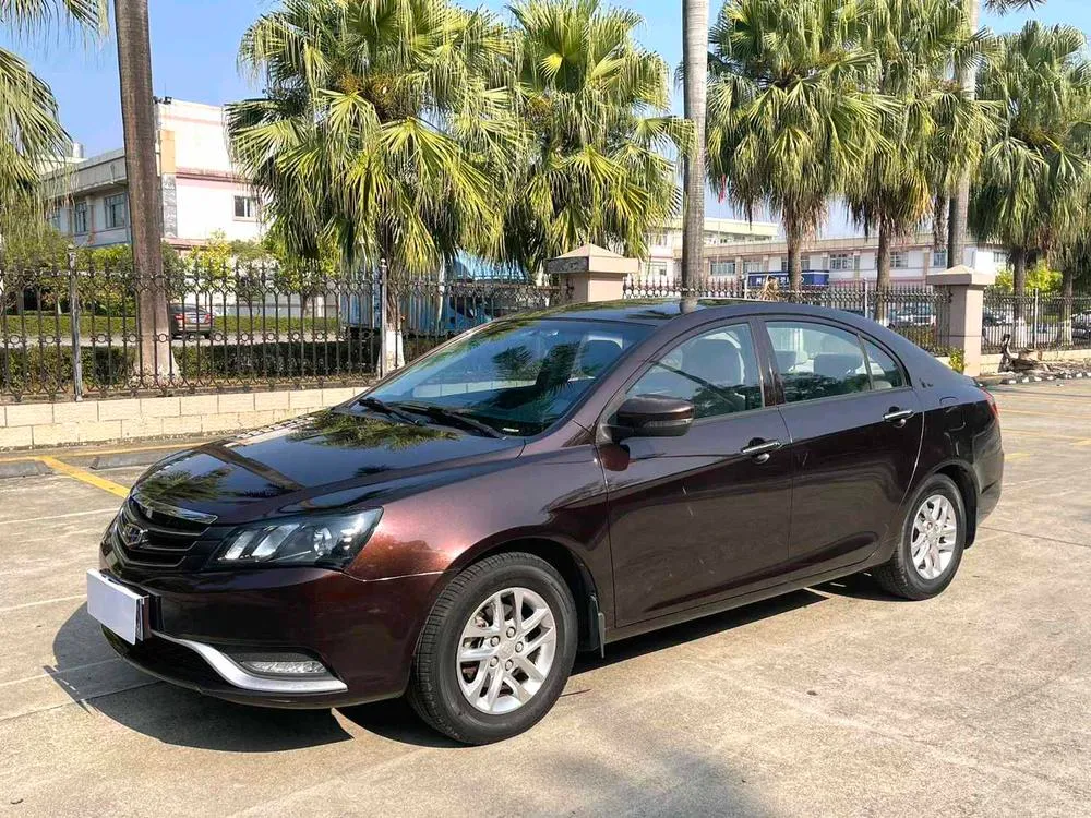 Geely Emgrand Sedan 1.5L Manual Fashion Version, 2016 — фото 1