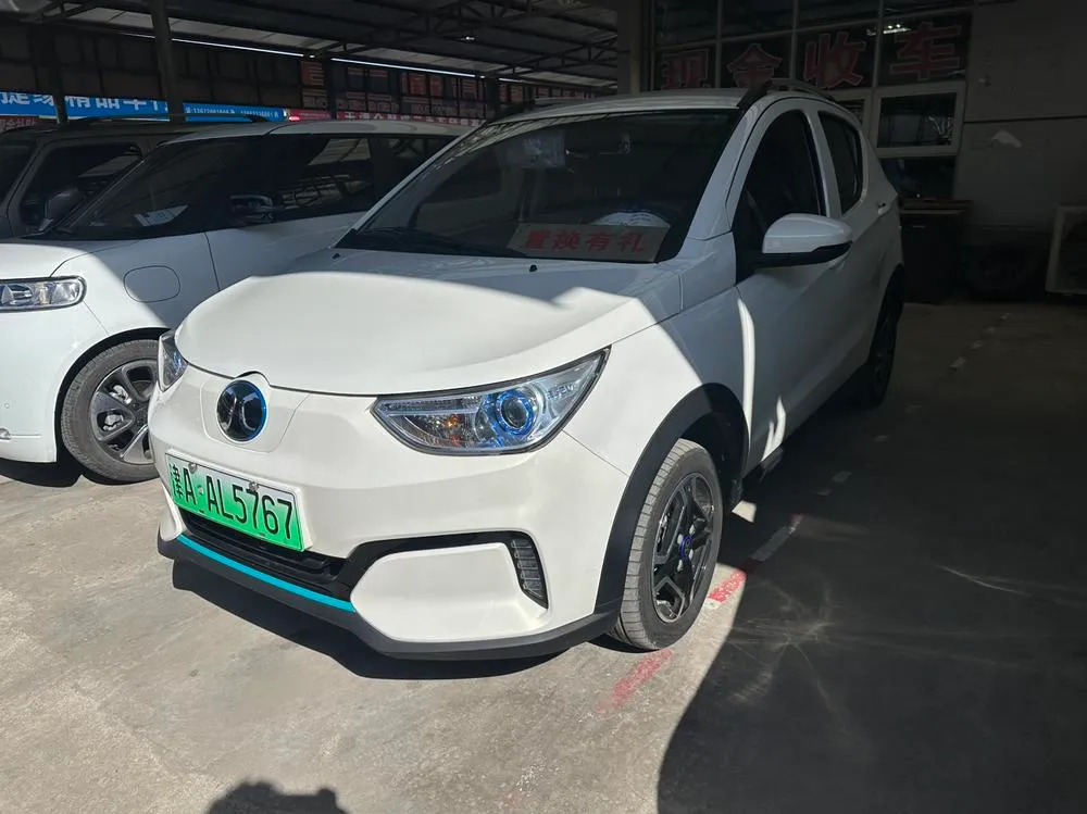 BJEV BAIC BJEV EC EC3 Edition, 2019 — фото 1