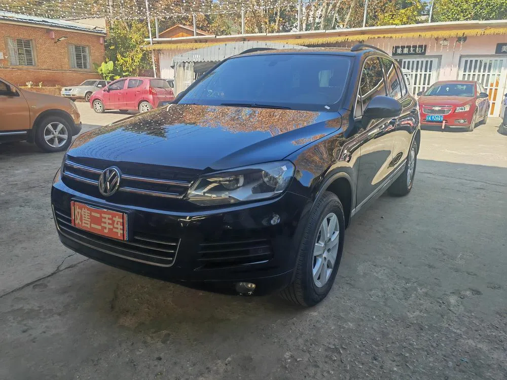 Volkswagen Touareg 3.0TSI High Trim Version, 2011 — фото 1