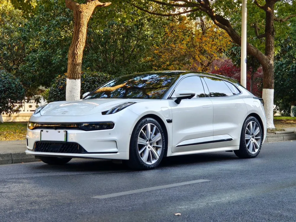 Zeekr 001 Extended Range Dual Motor YOU Edition, 2022 — фото 1