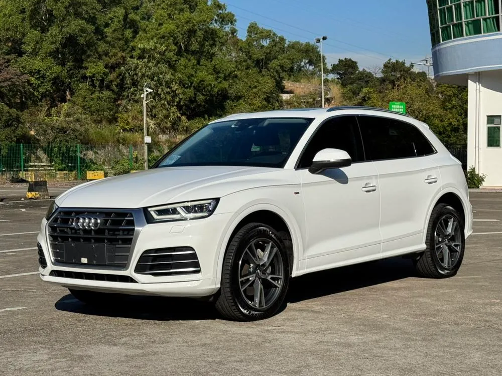 Audi Q5L 45 TFSI Prestige Fashion Version CN5, 2018 — фото 1