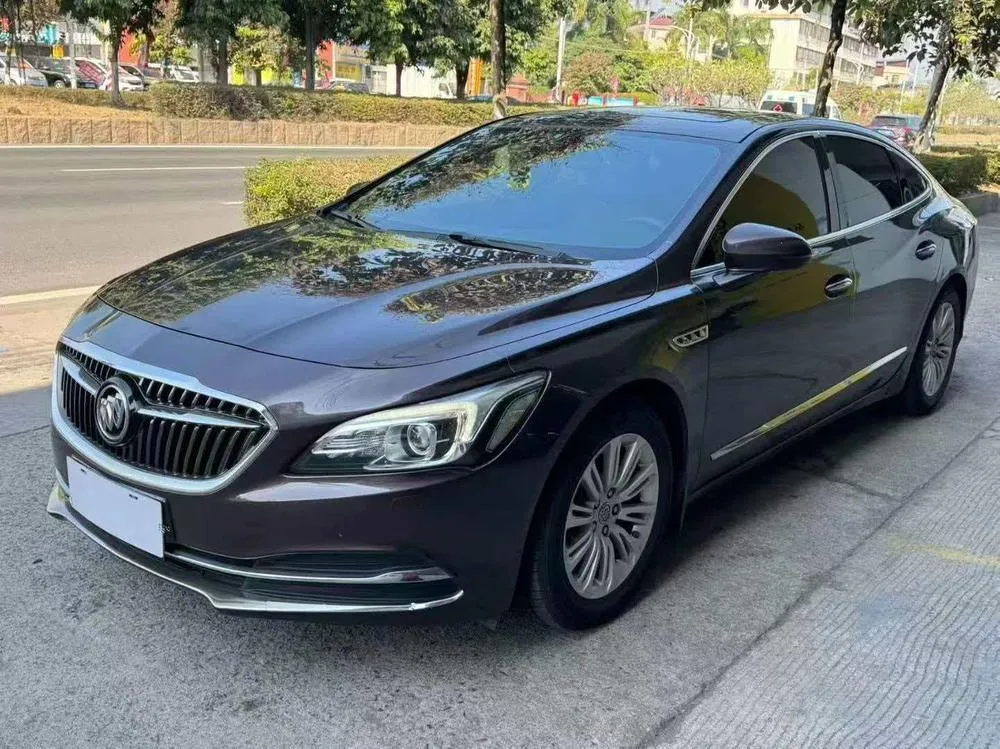 Buick LaCrosse Facelift 20T Leading Version, 2016 — фото 1