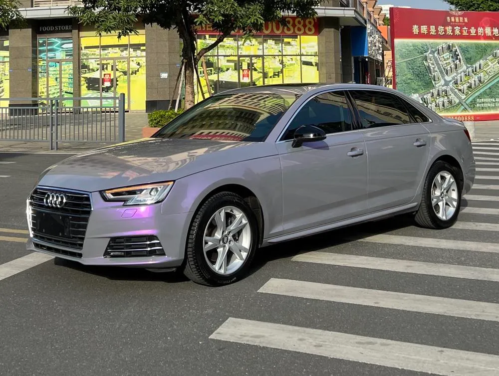 Audi A4L, 2018