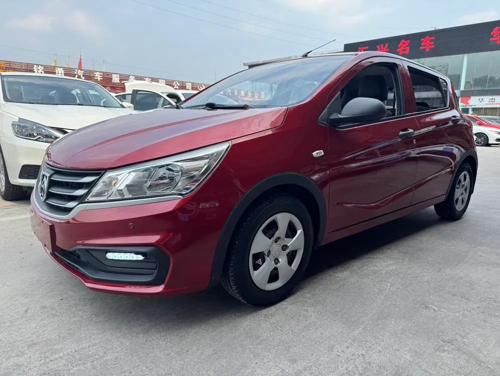 Baojun 310, 2016