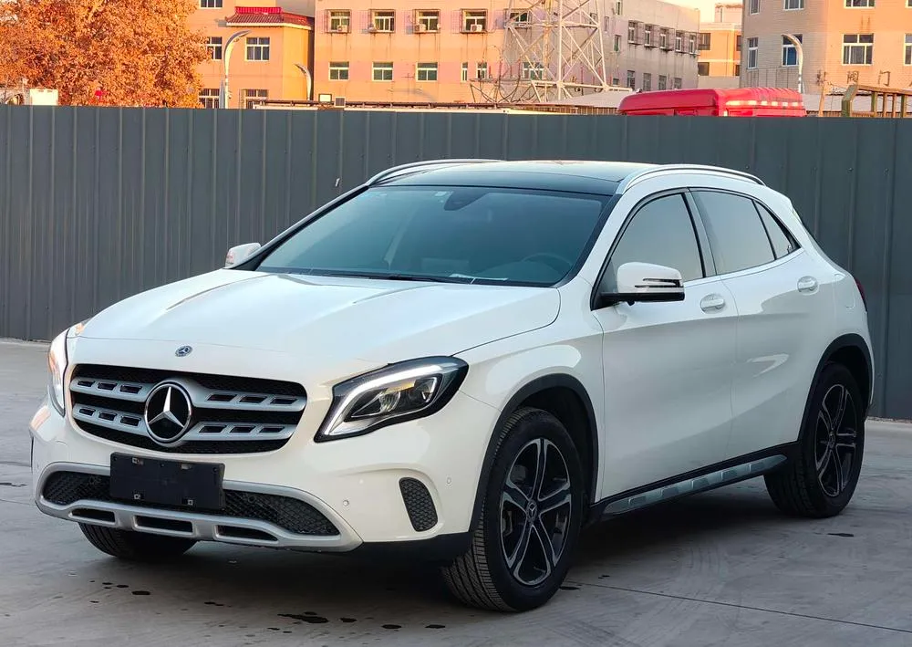 Mercedes-Benz GLA, 2018