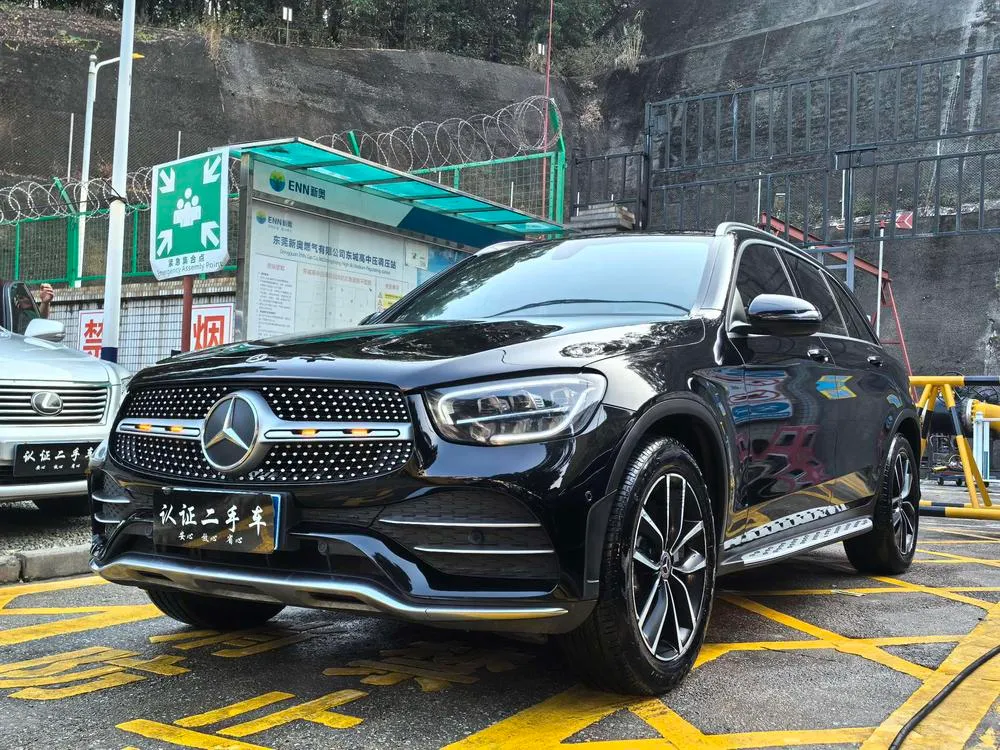 Mercedes-Benz GLC Facelift GLC 260 L 4MATIC Luxury Version, 2022 — фото 1