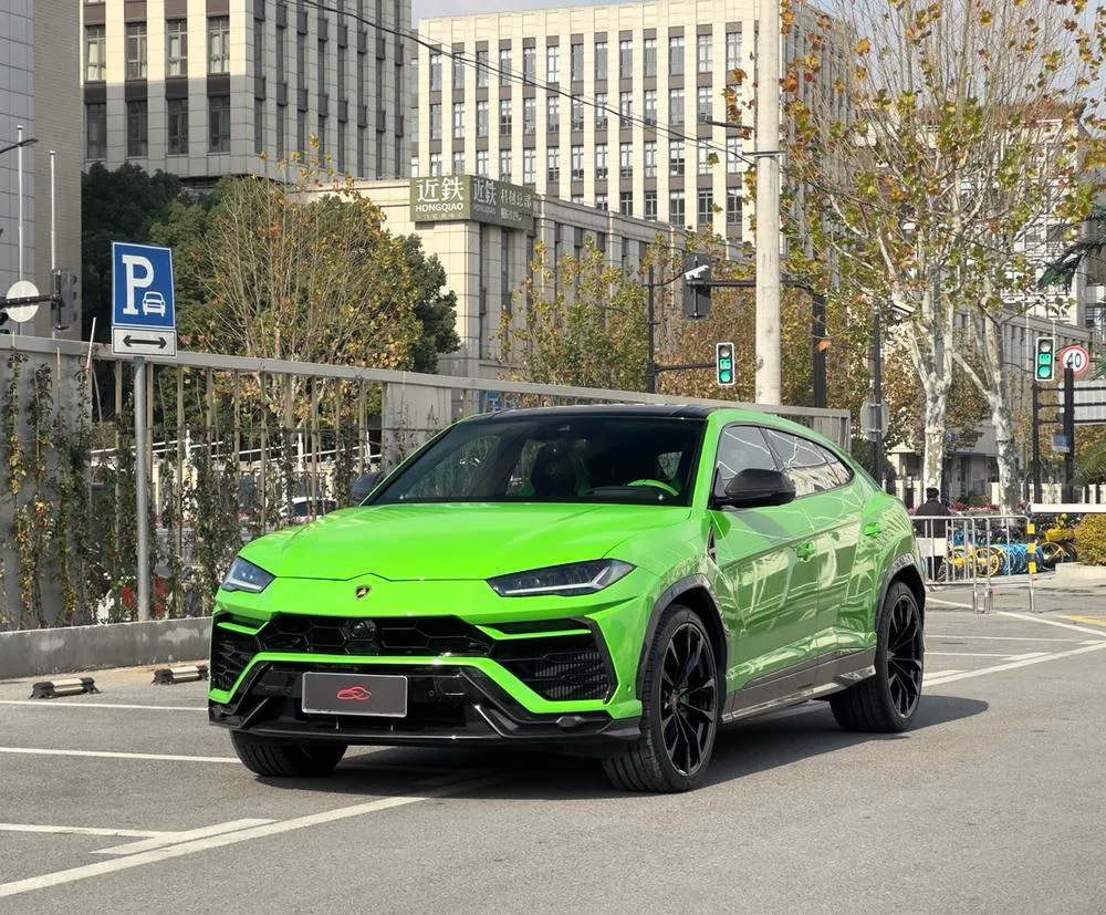 Lamborghini Urus, 2021