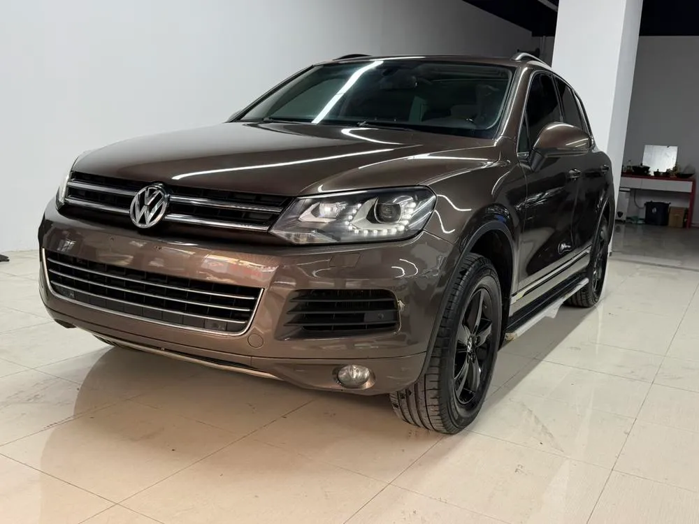 Volkswagen Touareg 3.0TSI Comfort Version, 2011 — фото 1