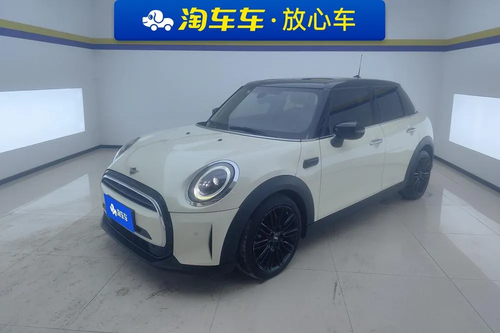 MINI MINI Facelift 1.5T COOPER Artist Edition, 2022 — фото 1