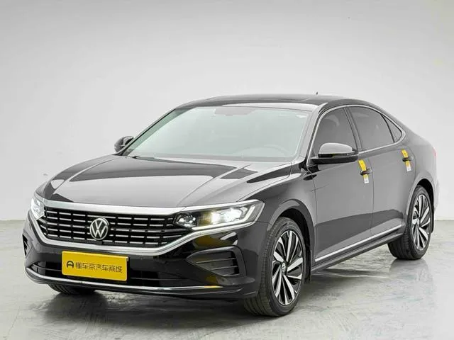 Volkswagen Passat 380TSI Elite Edition, 2024 — фото 1