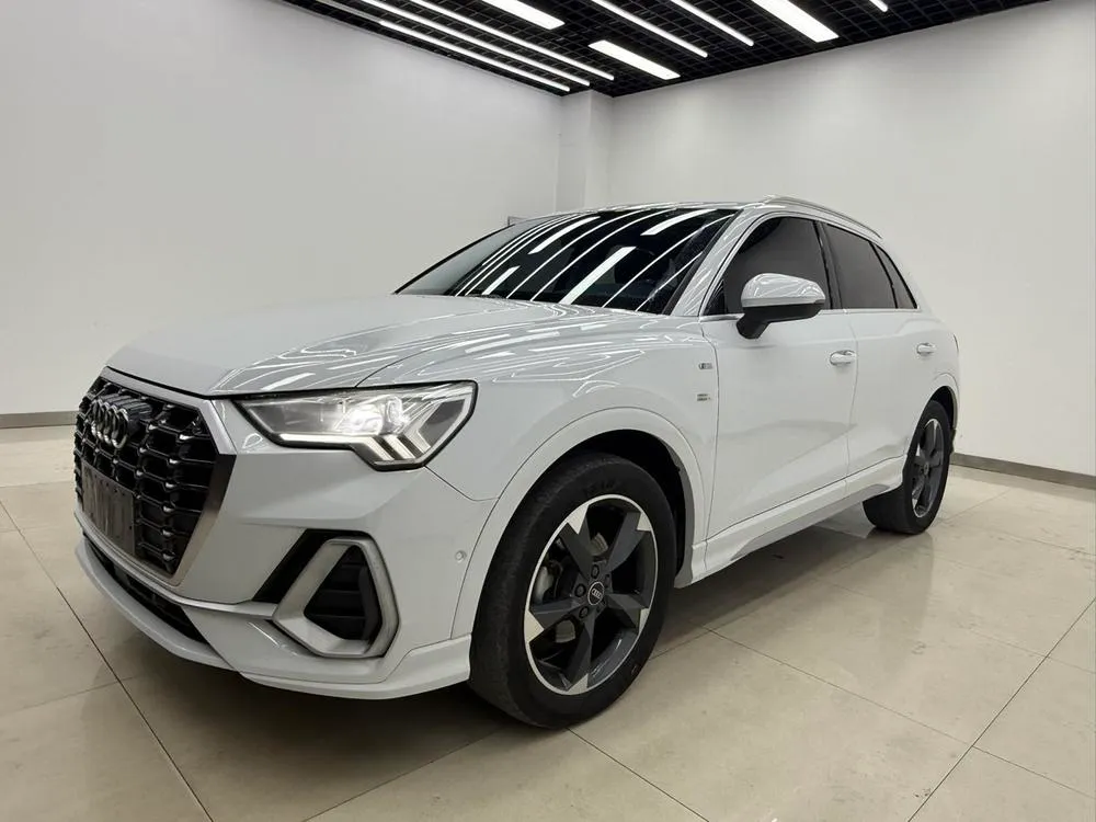 Audi Q3, 2023