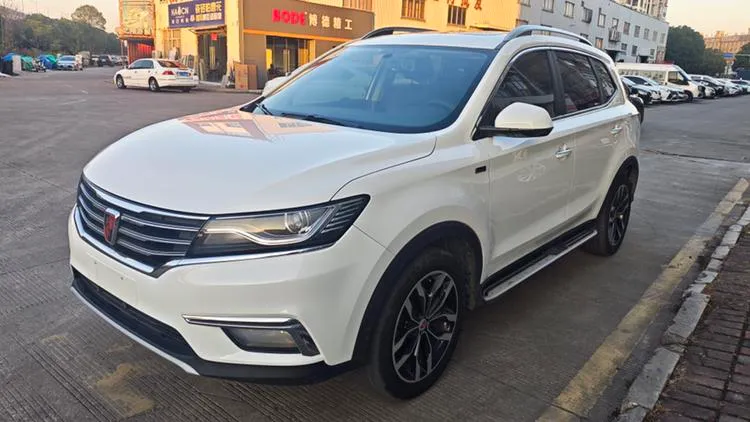 Roewe RX5 20T 2WD Auto Connected Smart Edition, 2016 — фото 1