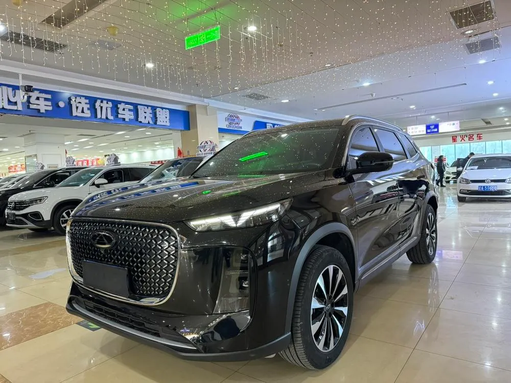 Chery Tiggo 8 PLUS 290TGDI DCT Luxury Version, 2025 — фото 1