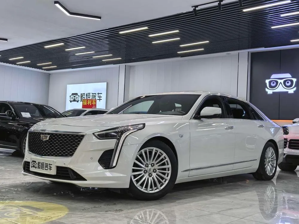 Cadillac CT6, 2022