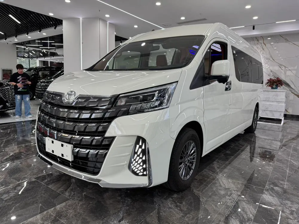 Toyota Hiace, 2026