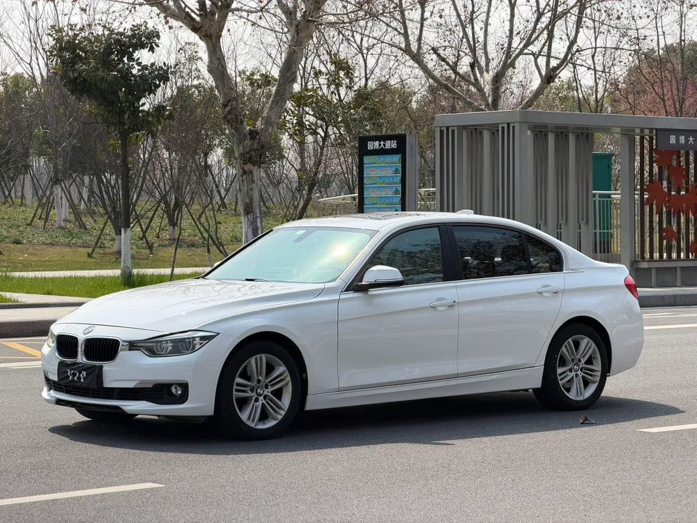 BMW 3-Series 320Li Fashion Version, 2016 — фото 1
