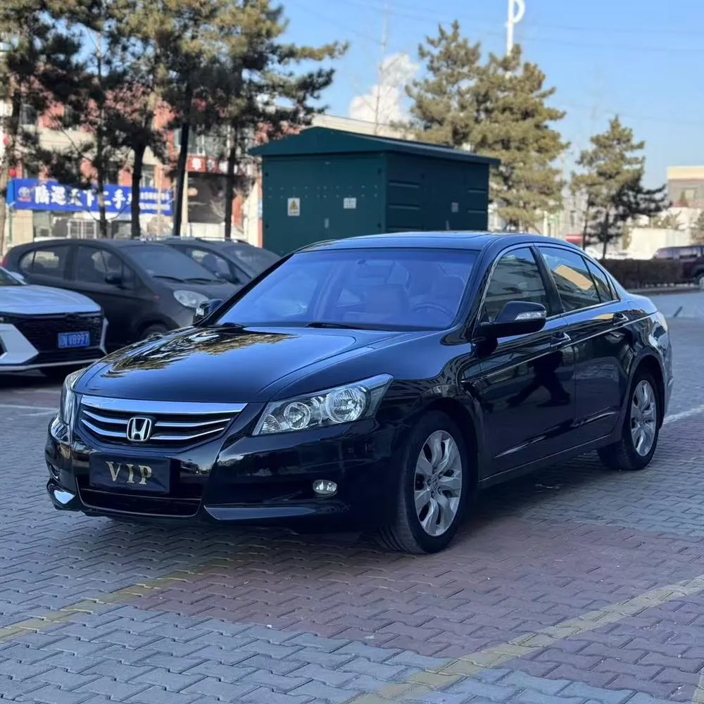 Honda Accord 2.4L EX Navi, 2011 — фото 1