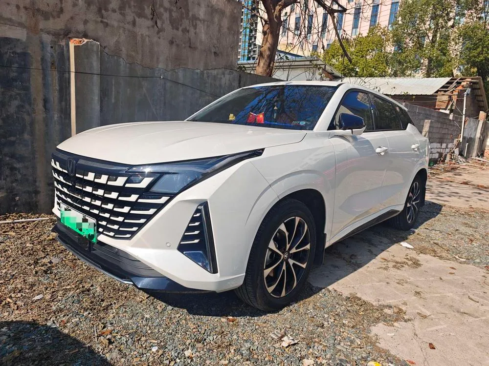 Changan UNI-Z PHEV Blue 125KM Edition, 2025 — фото 1