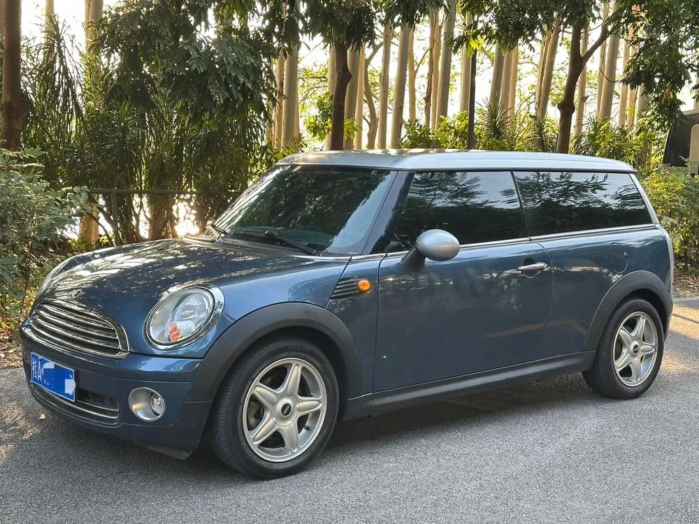 MINI CLUBMAN, 2010