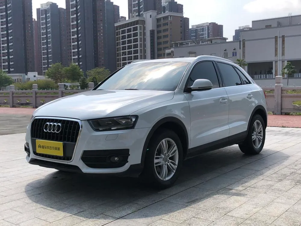 Audi Q3 35 TFSI Version, 2015 — фото 1