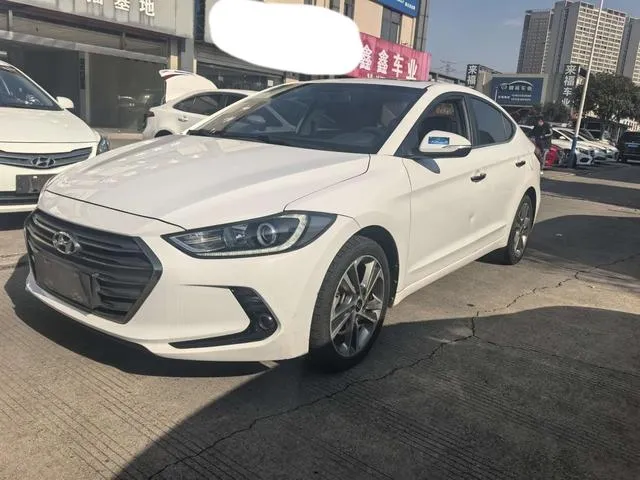 Hyundai Elantra Lingdong 1.6L Auto 15 Special Edition, 2018 — фото 1