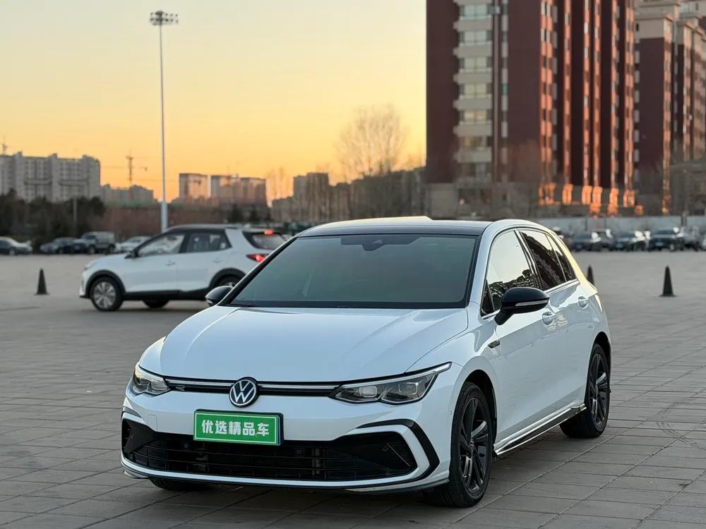 Volkswagen Golf 280TSI DSG R-Line, 2021 — фото 1