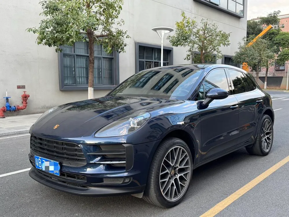 Porsche Macan, 2021