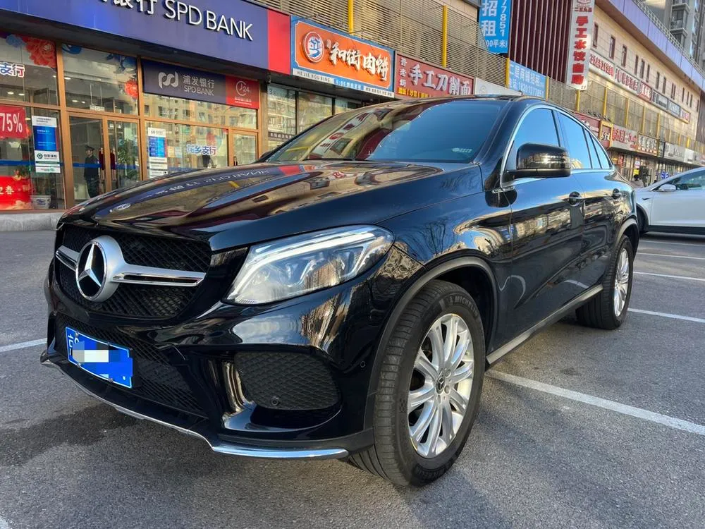 Mercedes-Benz GLE Coupe GLE 320 4MATIC Coupe SUV, 2018 — фото 1