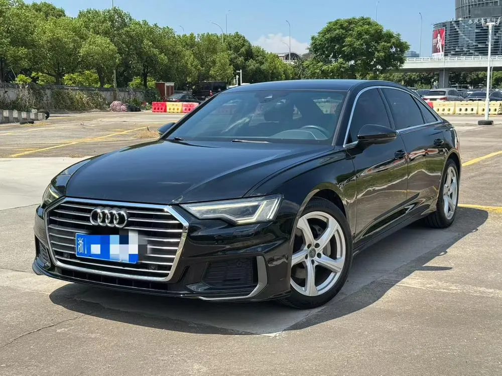 Audi A6L 45 TFSI Refined Version, 2019 — фото 1