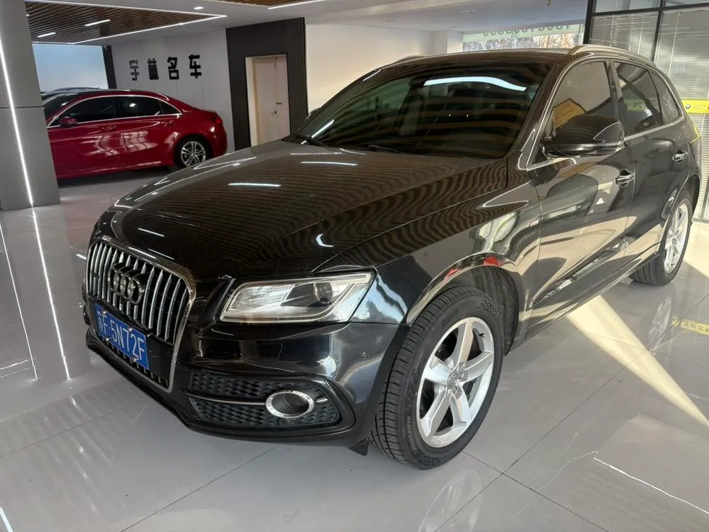 Audi Q5 Plus 40 TFSI Version, 2017 — фото 1