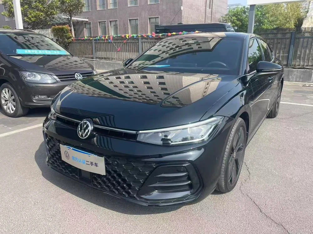 Volkswagen Passat, 2025