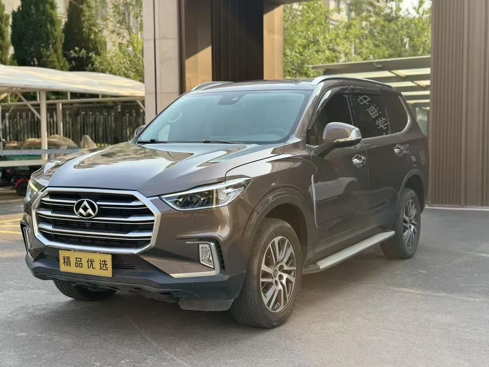 Maxus D90, 2017